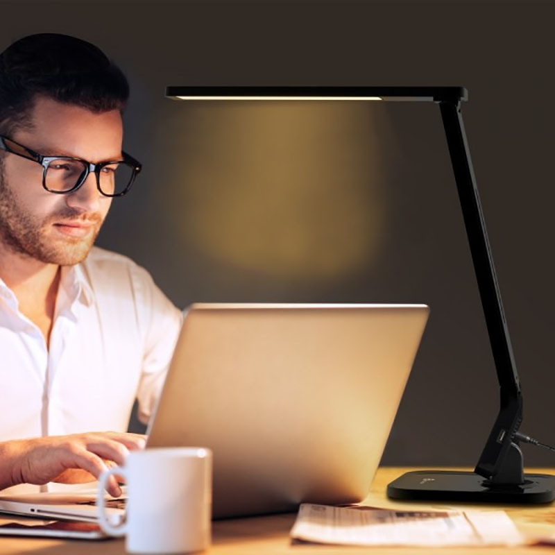 Veioza LED TaoTronics 4 moduri iluminare 530 lm